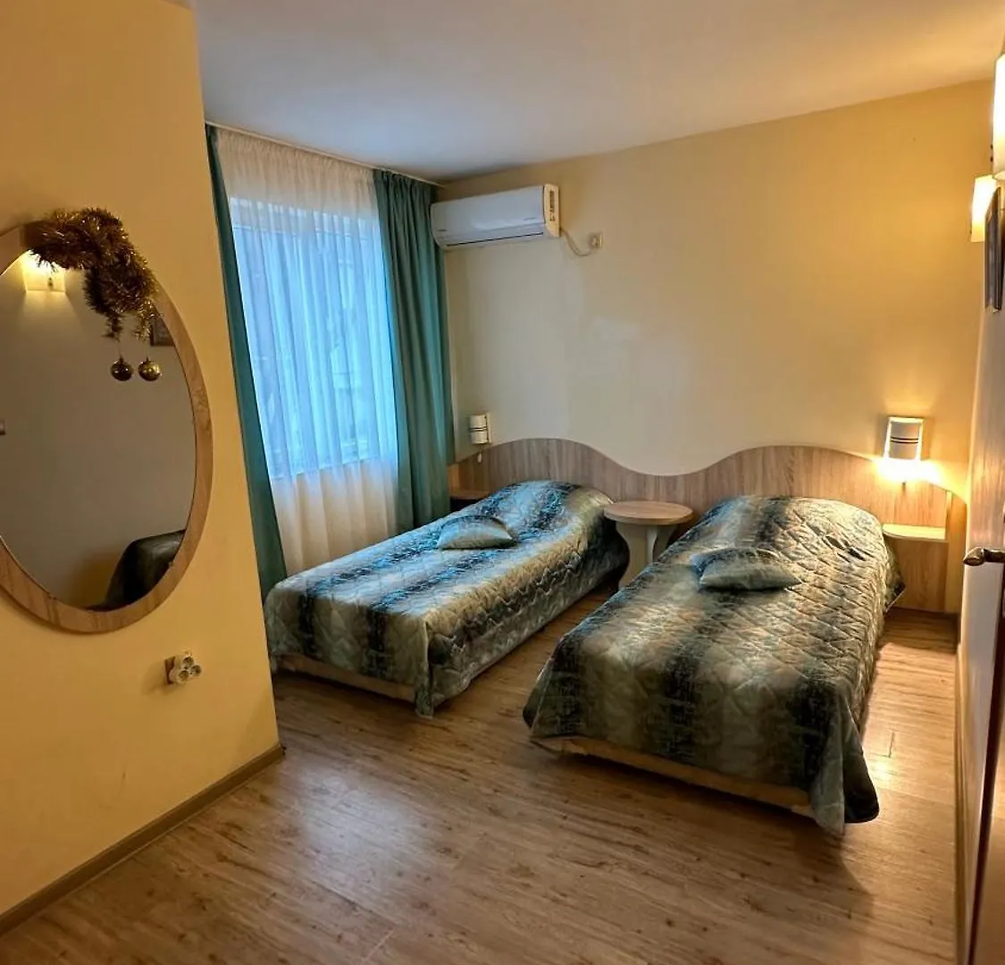 Hotel Color Варна